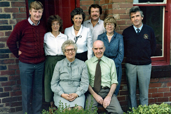 Thomas and Hilda Lunn - Golden Wedding (1985)<br>with their Children and their spouses<br>Terry and Elizabeth - Susan and Christopher - Patricia and Kenneth