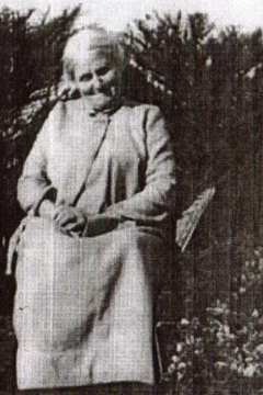 Annie Williams